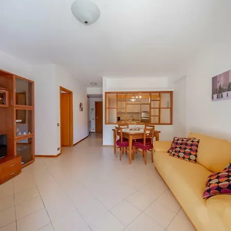 Prestisimone House Lejlighed